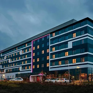 Hotel Moxy Aberdeen Airport, Dyce