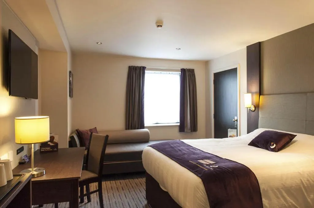 Premier Inn Aberdeen Airport - Dyce Hotel